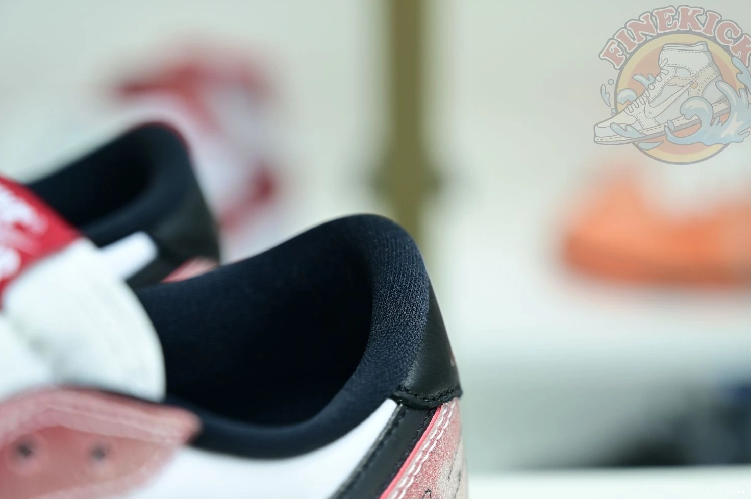 Room Trophy Jordan1 Low x Air Jordan OG 0731